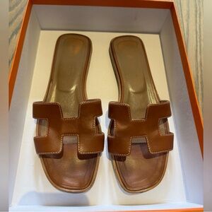 Hermes Sandals